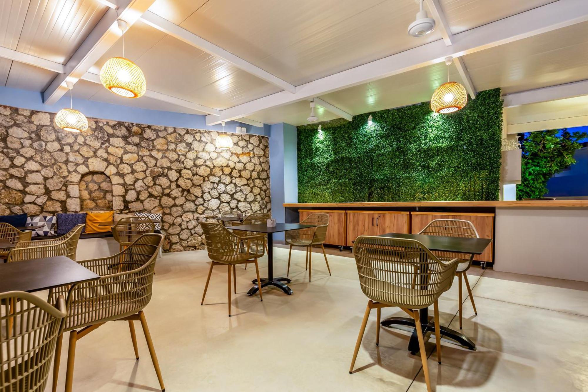 Anasa Corfu (Adults Only) Aparthotel Benitses  Bagian luar foto