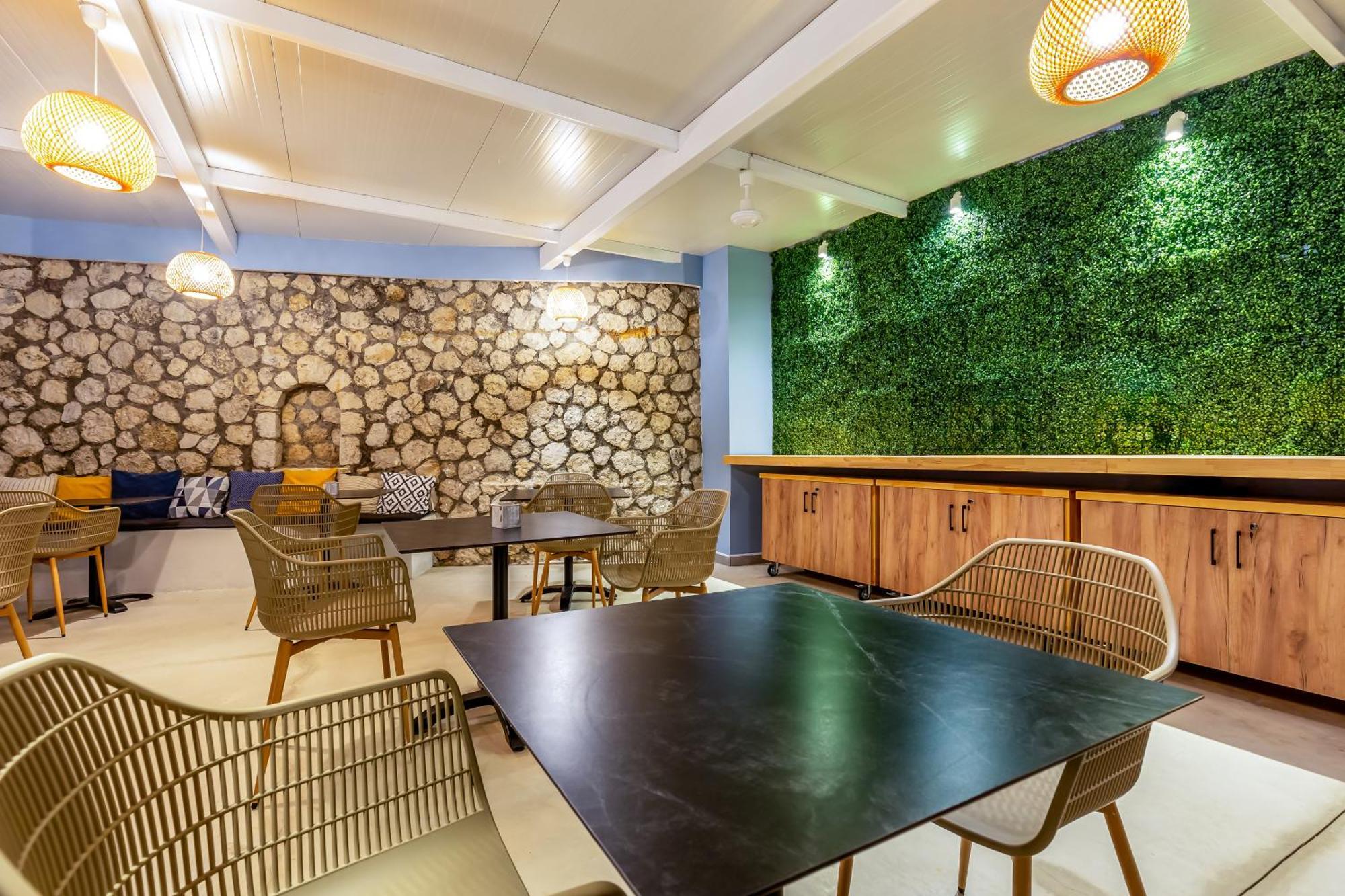 Anasa Corfu (Adults Only) Aparthotel Benitses  Bagian luar foto